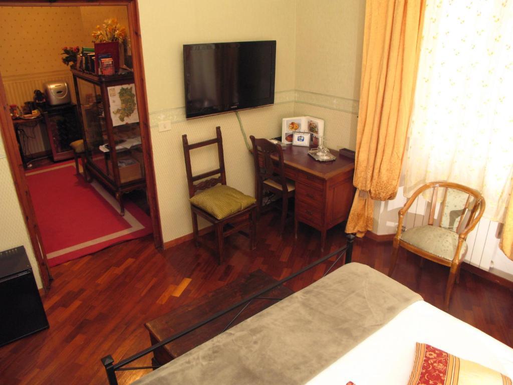 Gourmet B&B Giglio Bianco Флоренция Екстериор снимка
